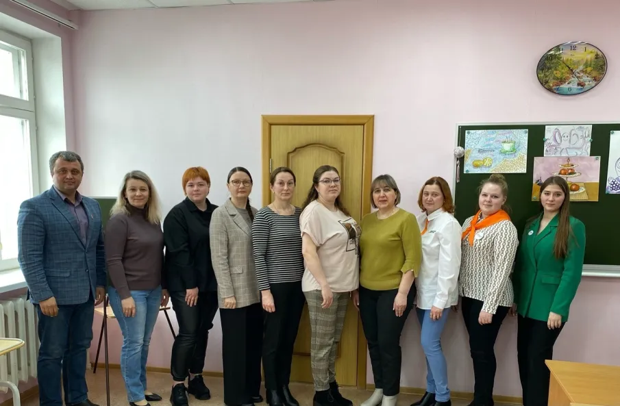 Образовательное занятие муниципальной школы проектных команд «Шаг»