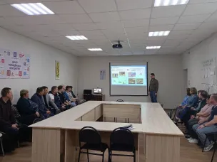 В преддверии празднования Дня Победы, в техникуме среди родителей состоялись важные мероприятия — родительские собрания на тему: «О чём говорить с детьми в год 80-летия Победы».